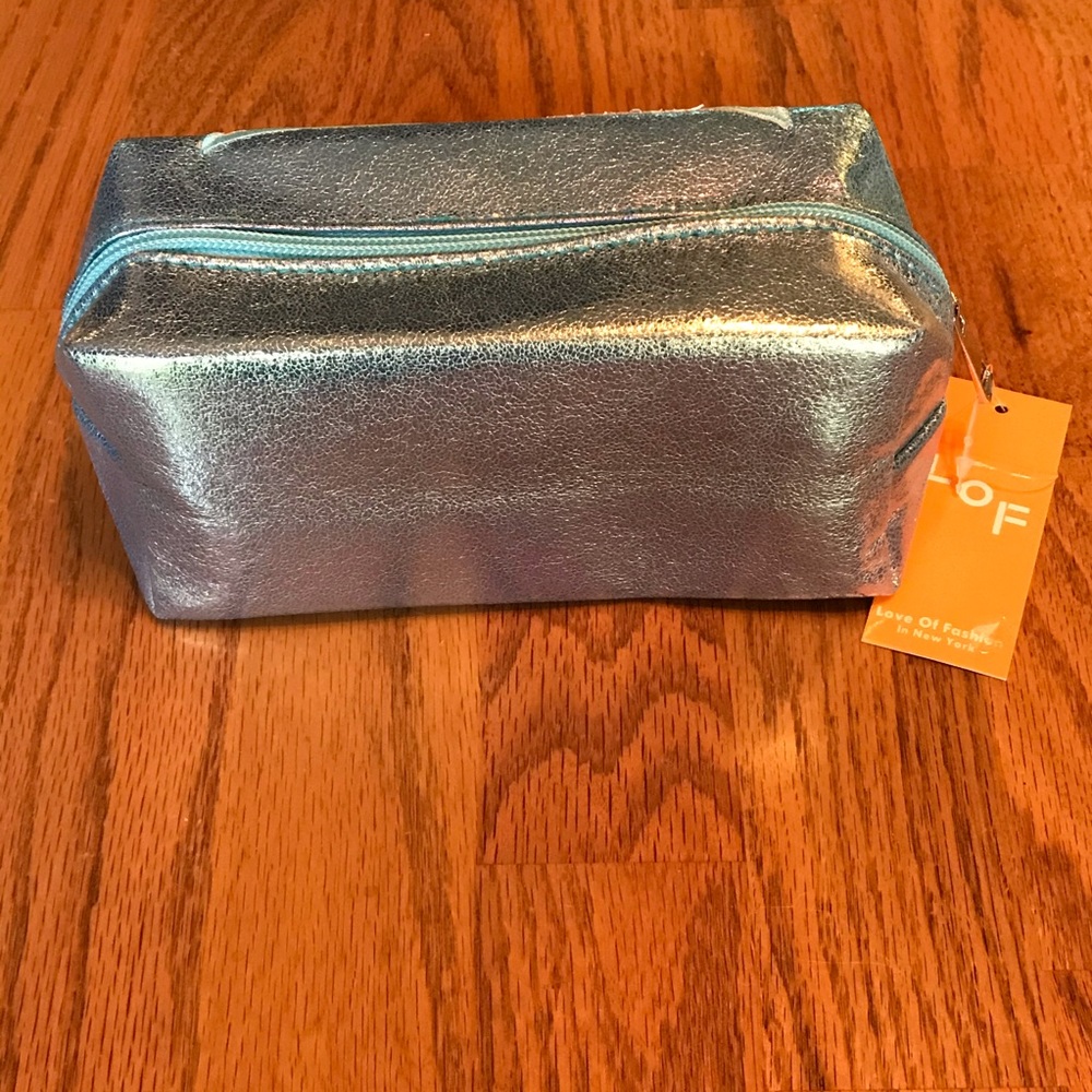 NWT LOF Mermaid Fin Blue Wristlet/Bag - Picture 12 of 16